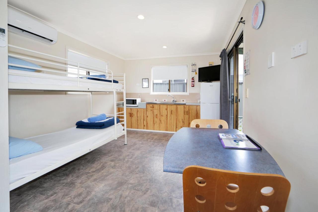 Cane Village Holiday Park Bundaberg Exterior foto
